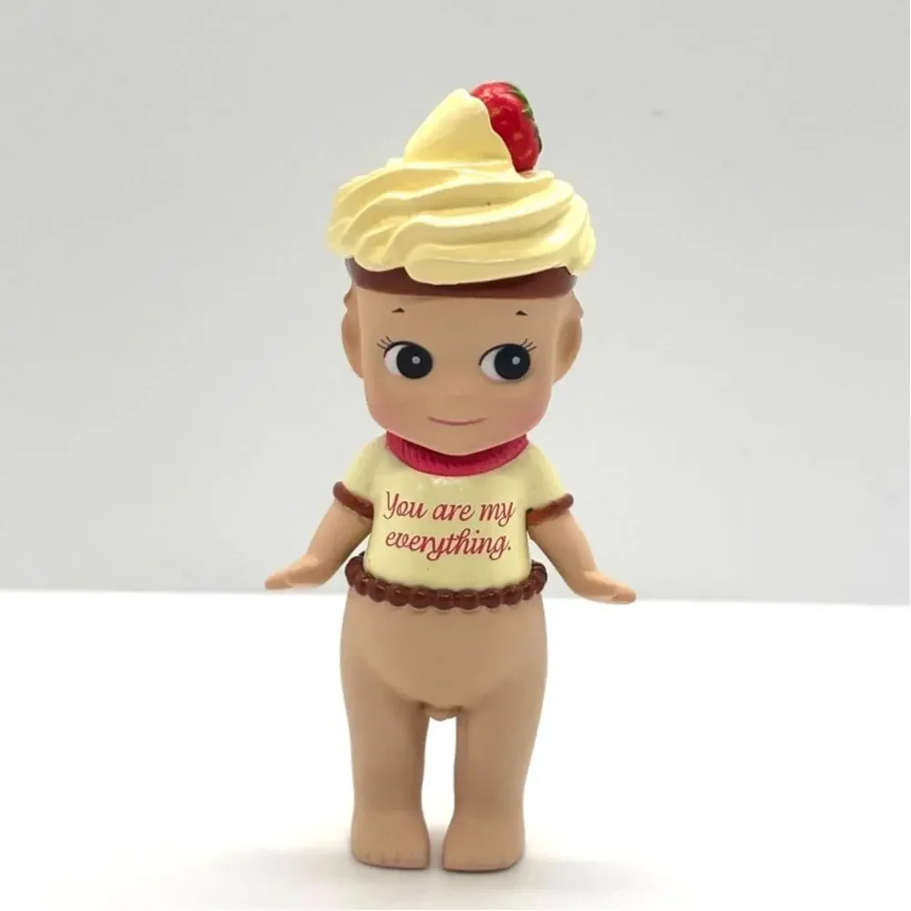 Authentic Sonny Angel Strawberry Cream Chocolate Valentine Mini Figure - NEW